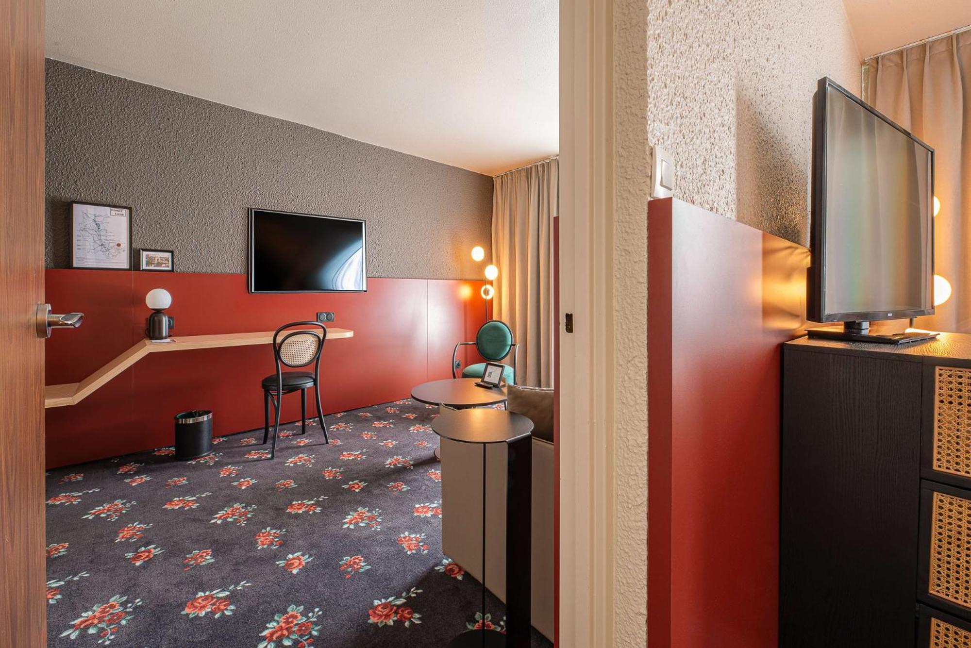 Best Western Porte Du Forez Андрезю-Бутеон Екстериор снимка